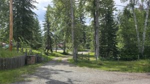02 Estate entrance